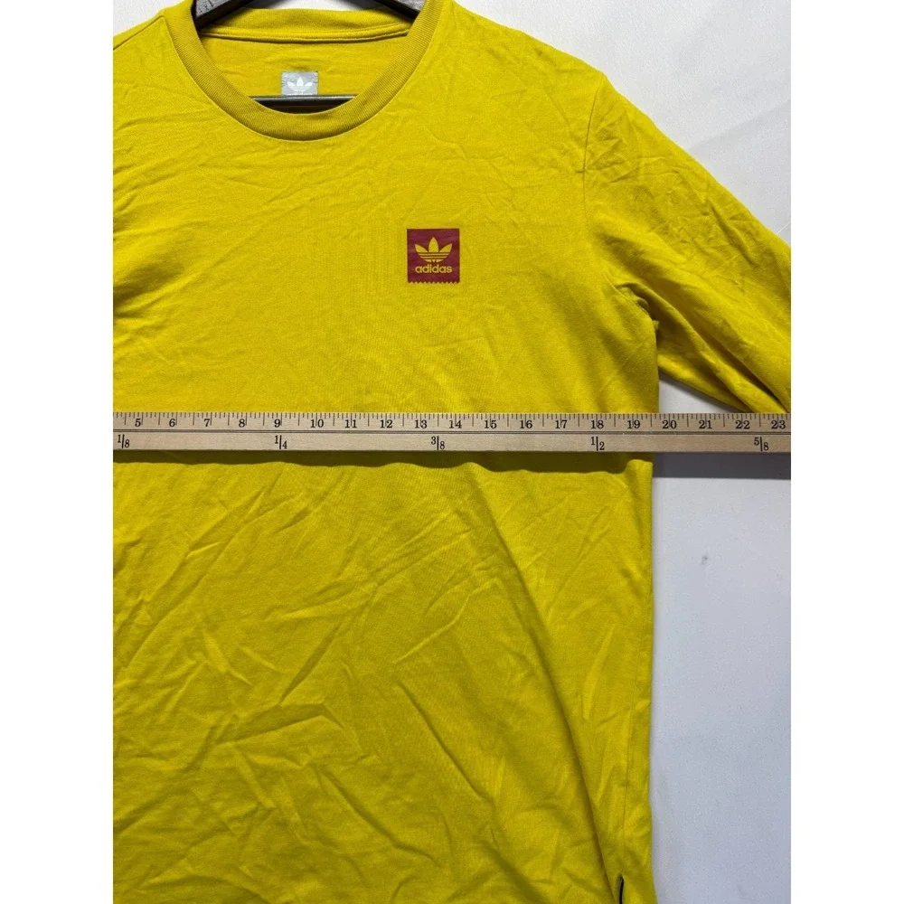 Adidas Shirt Mens Medium Yellow Graphic Print Evisen Skateboards Logo Streetwear